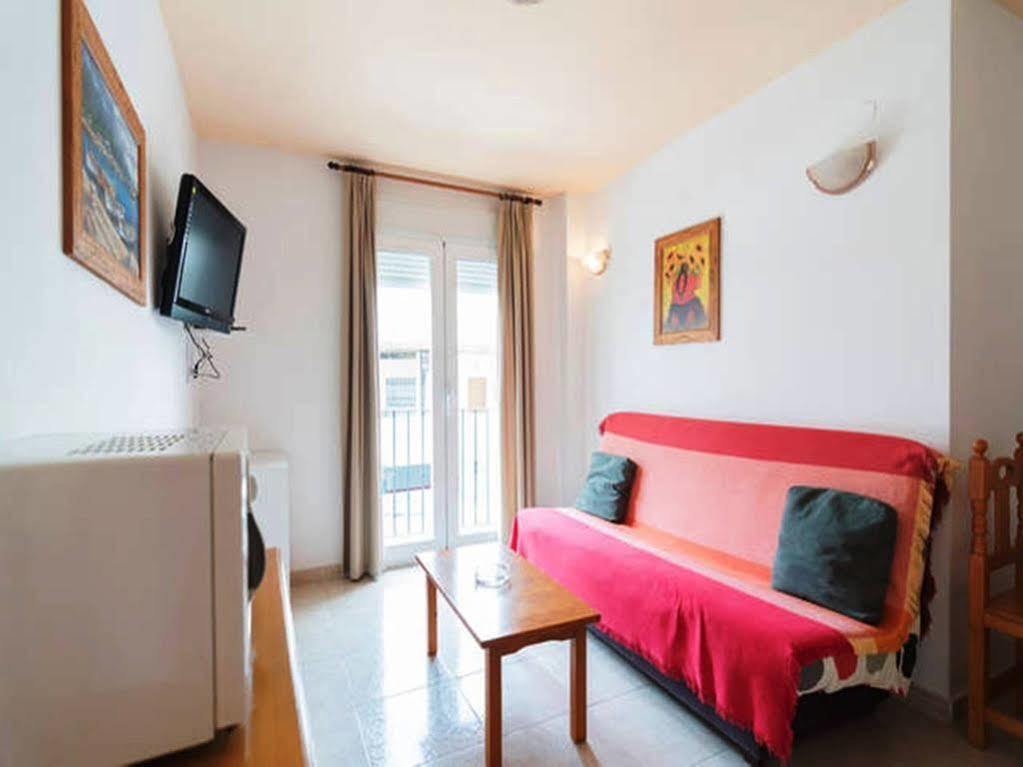 Vicenta Apartaments Torremolinos Exterior foto